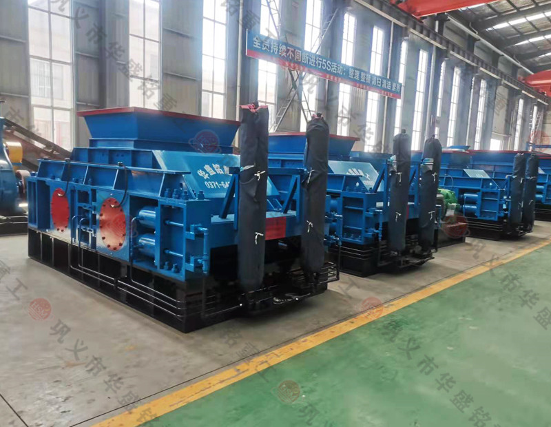 水泥(ni)廠專(zhuan)用破(po)碎機(ji)